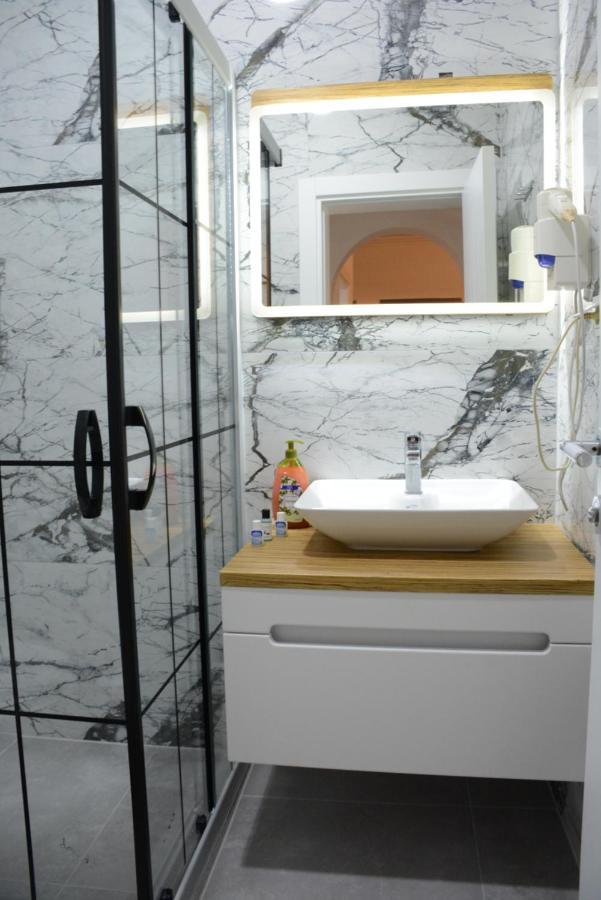 Manolya Otel Bodrum ภายนอก รูปภาพ