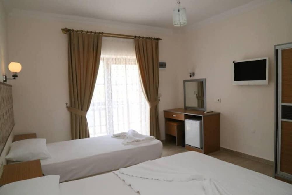 Manolya Otel Bodrum ภายนอก รูปภาพ